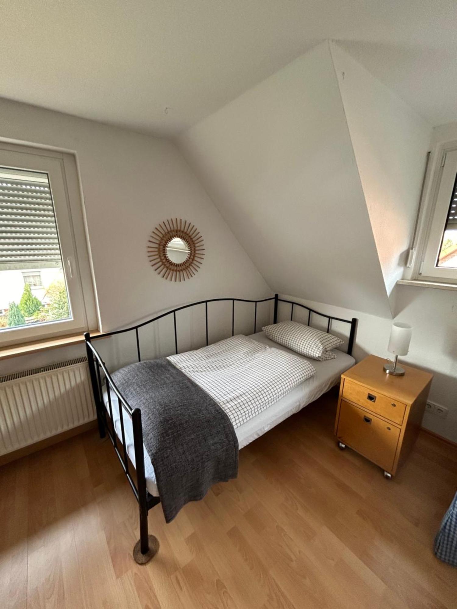 4 Zimmerwohnung Zentrale Lage Wendeburg Esterno foto